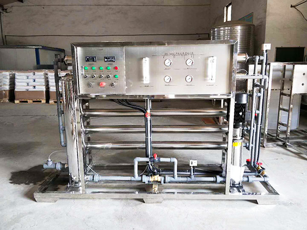 軟化水設(shè)備的特點是什么